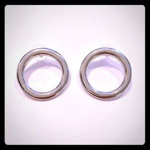 Silver circle post earring